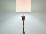 Lampe Pyramide en métal chromé de A. Tonello et A. Montagna Grillon pour High Society, 1972 (avec abat-jour)